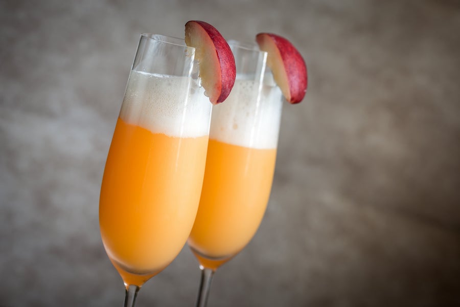 The Bellini and Mimosa - The Best Champagne Brunch Cocktails 